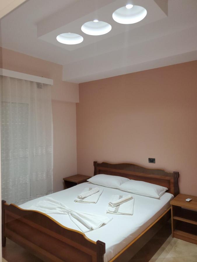 Vila Papa Durres Luaran gambar