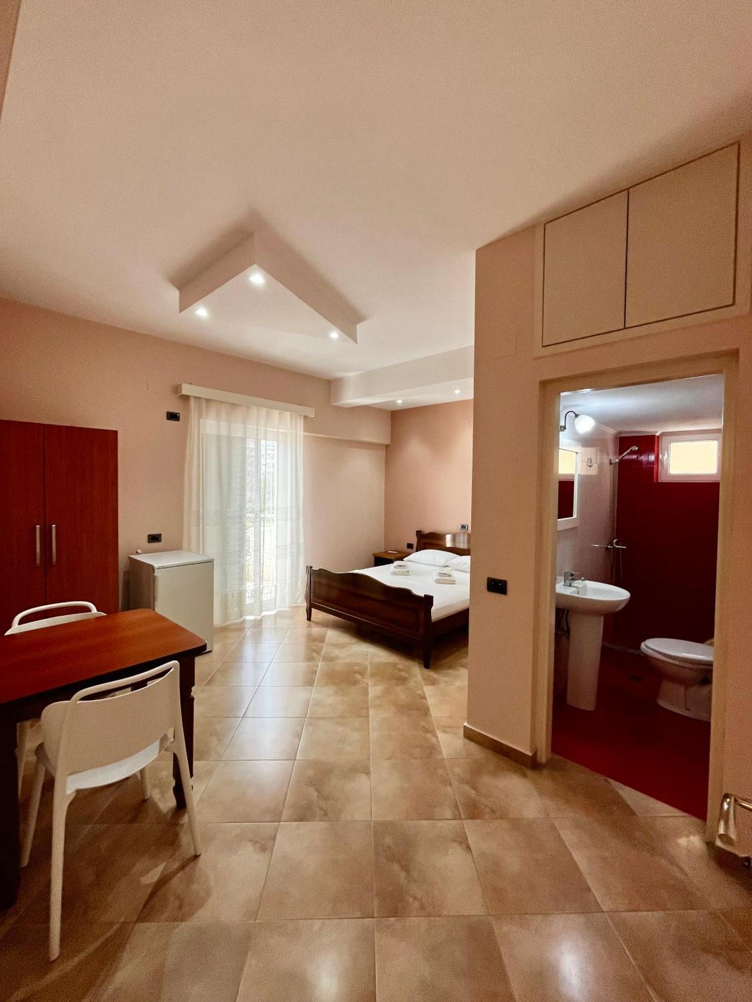 Vila Papa Durres Luaran gambar
